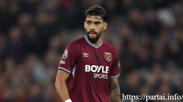 Patung Lionel Messi Akan